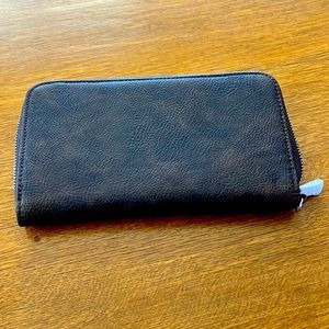 Thirty One All About the Benjamin’s Wallet